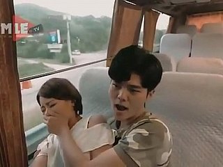 Koreanisch-Sex close to Instructor