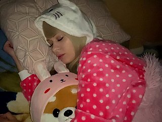 私の父は私が身に載っていた間に再び私を犯した