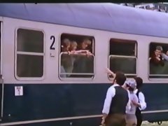 Drei Drindl adjacent to Paris (1981) mit Christa Ludwig