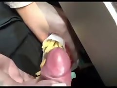 持ち帰りフライドポテトに特別なタレ