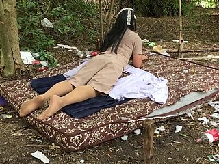 Tay ladyboy öğretmen peerless açık havada