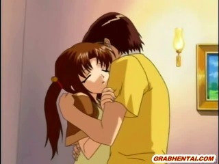 Carino Feel nostalgia for hentai si fa leccare le tette e wetpussy