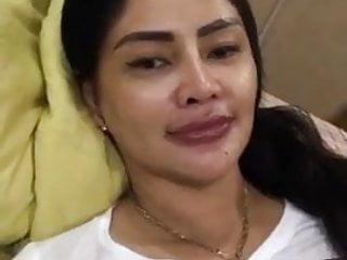 MILF Indonesia Gelap Nipple melihat melalui