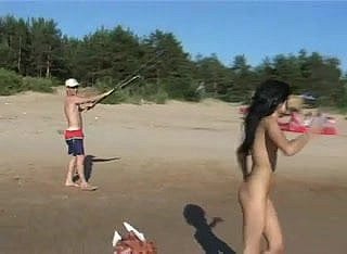 Guardare le tette not far from acqua da questo teen nudisti