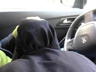 beurette en Hijab suce rebeudamour666