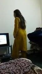 floozy pakistani 1