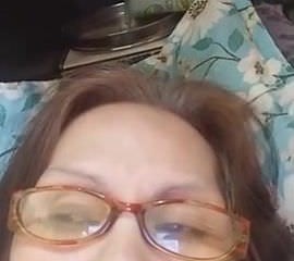 نانی Evenyn سینٹوس دوبارہ مقعد دکھائیں ہے.